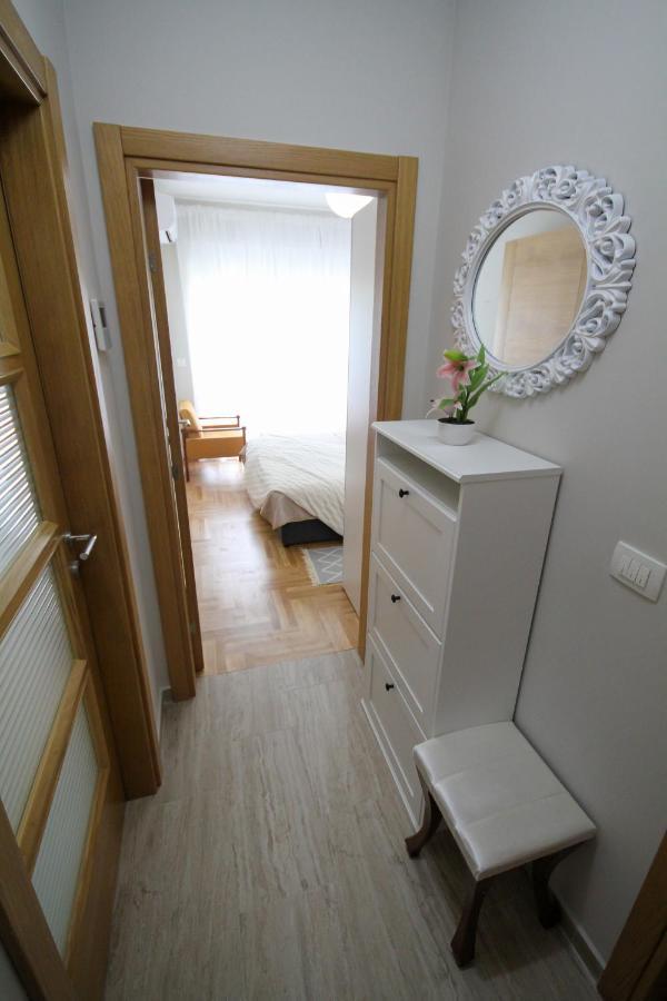 Laki Apartment Tivat Exterior photo