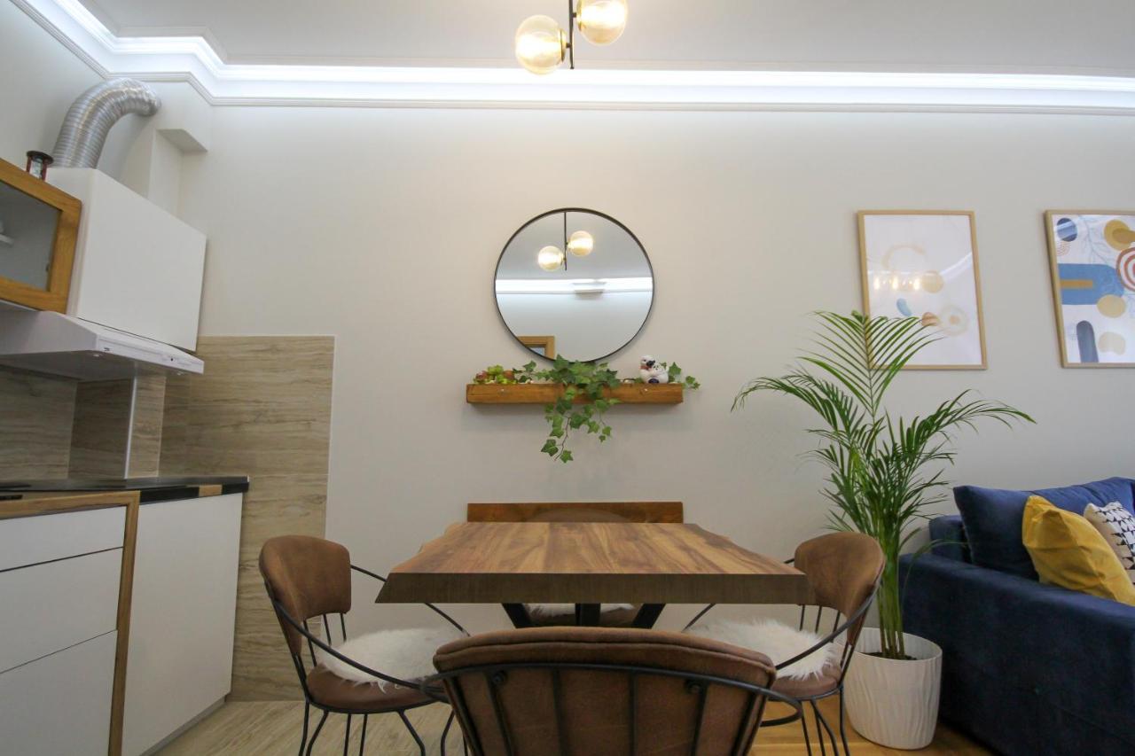 Laki Apartment Tivat Exterior photo